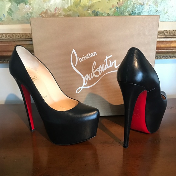 Christian Louboutin Shoes - Christian Louboutin Daffodile Heels Size 7.5 Christian Louboutin Shoes - Christian Louboutin Daffodile Heels Size 7.5